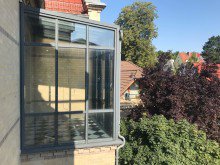 Wintergarten aus dem WZ betrachtet Entz�ckende 2Raumetagenwohnung mit Wintergarten im 1. OG einer Jugendstilvilla