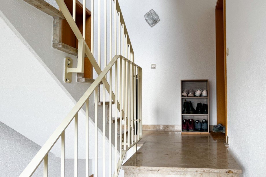 Treppenhaus Etagenwohnung Erfurt/ Niedernissa
