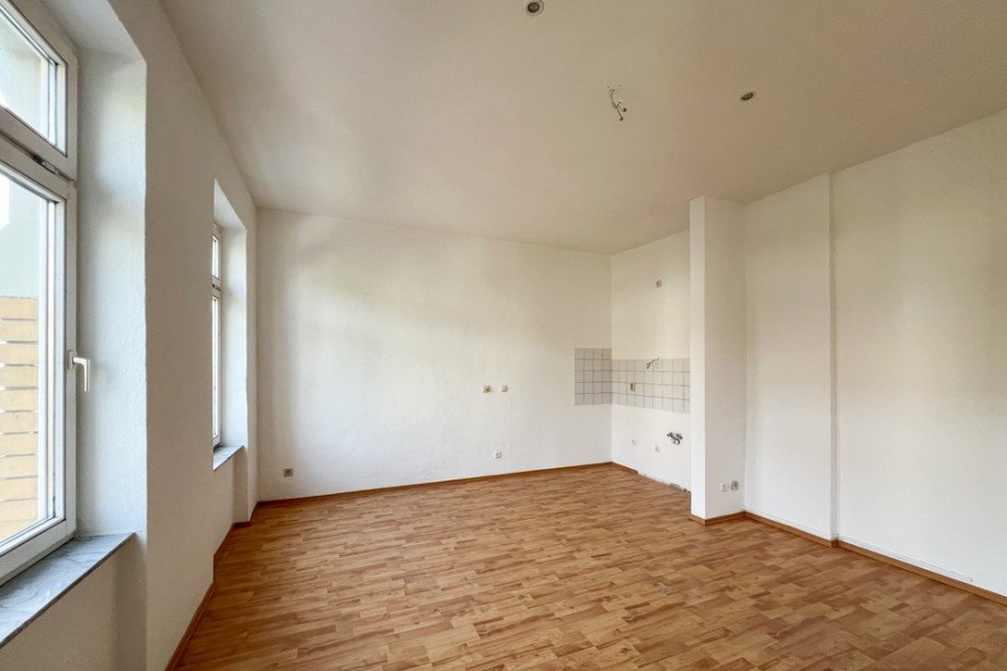 Wohnzimmer mit K�chenecke Etagenwohnung Erfurt