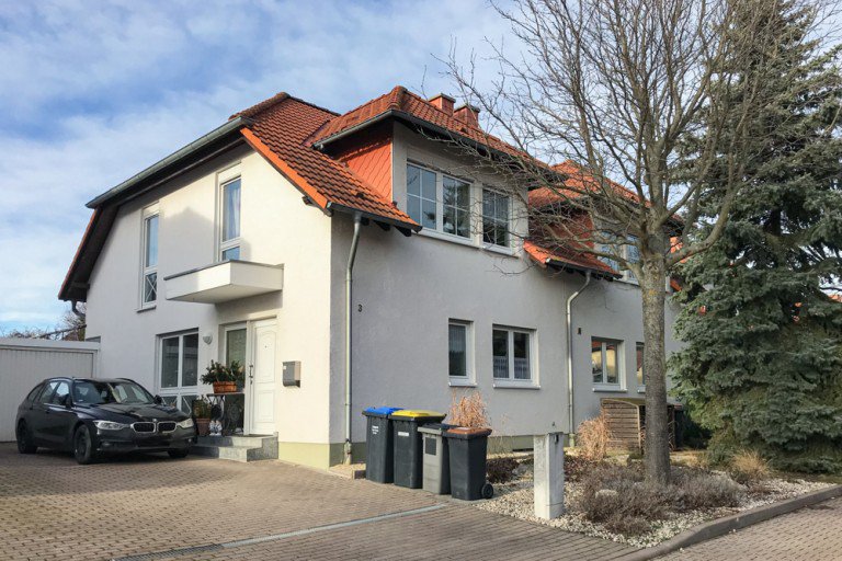 Hausverkauf Erfurt_Schelkmann Immobilien Erfurt/ Salomonsborn Doppelhaush�lfte Entz�ckende Doppelhaush�lfte mit Garten & Garage in Erfurt Salomonsborn