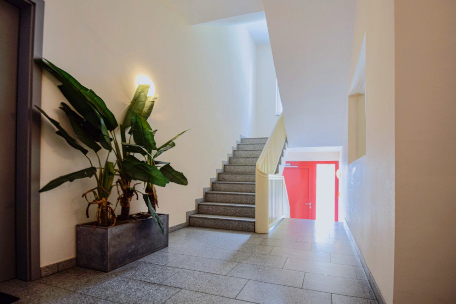 Hausflur im Erdgeschoss Etagenwohnung Erfurt