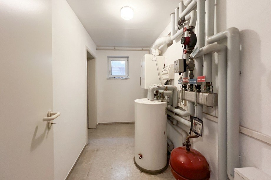 Heizungsanlage im Keller Einfamilienhaus Erfurt / Stotternheim