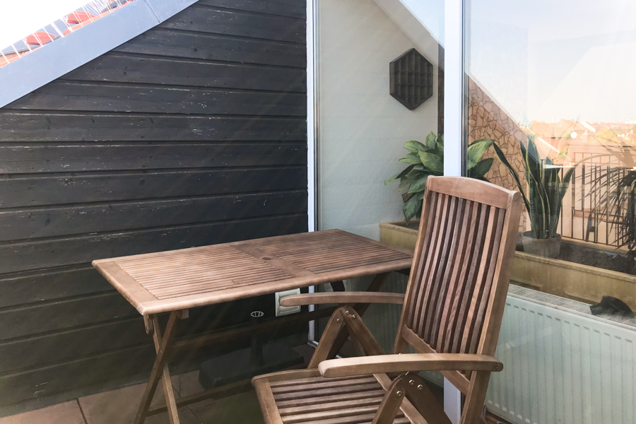 Loggia mit Terrassenm�beln Maisonettewohnung Erfurt / Andreasvorstadt