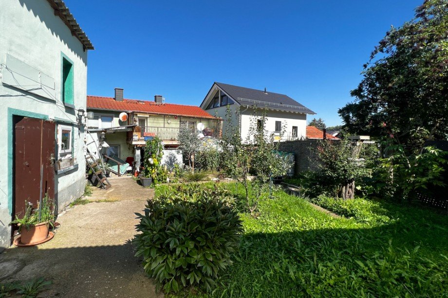 Gem�tlicher Garten hinter dem Haus Einfamilienhaus Erfurt