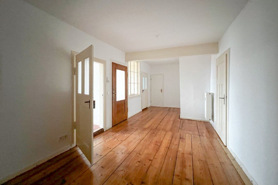 Gro�e Essdiele_ Etagenwohnung Arnstadt / Altstadt