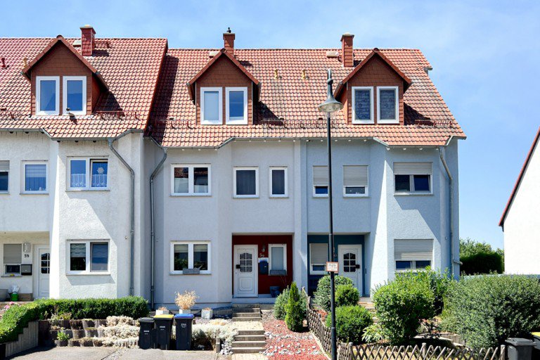 EFH neu zum Kauf in Erfurt_Schelkmann Immobilien Erfurt/ Frienstedt Reihenmittelhaus Modernes Reihenhaus in Erfurt Frienstedt!