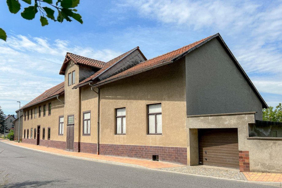 Wohnhaus mit Ausbaupotential Haus Saalfeld/Saale / Remsch�tz