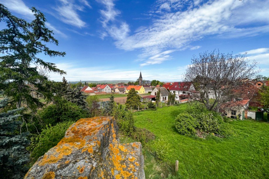 Blick vom Turm zum Dorf Mehrfamilienhaus Bretleben