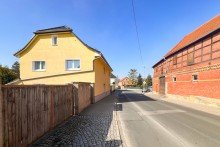 Flughafenstra�e in Erfurt Bindersleben Liebevoll saniertes Bauernhaus mit Hinterhaus & Garten in Erfurt/ Bindersleben