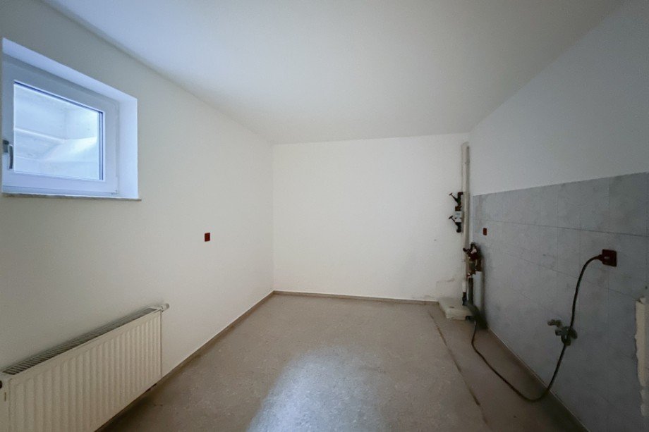 Kellerraum mit Anschl�ssen Einfamilienhaus Erfurt / Stotternheim