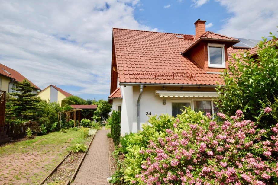 Doppelhaush�lfte mit Garten Doppelhaush�lfte Erfurt