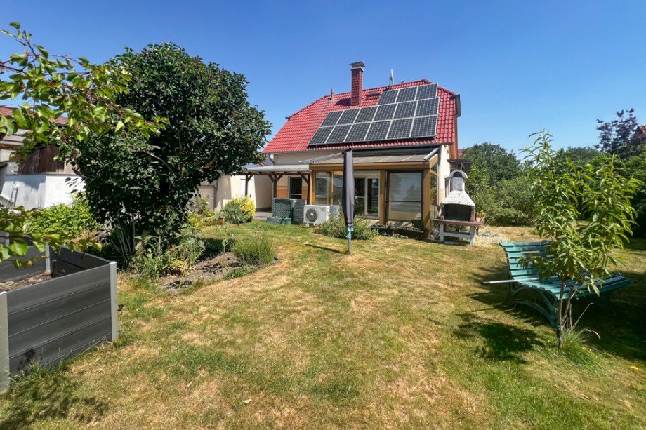 Gartenansicht Einfamilienhaus Herbsleben
