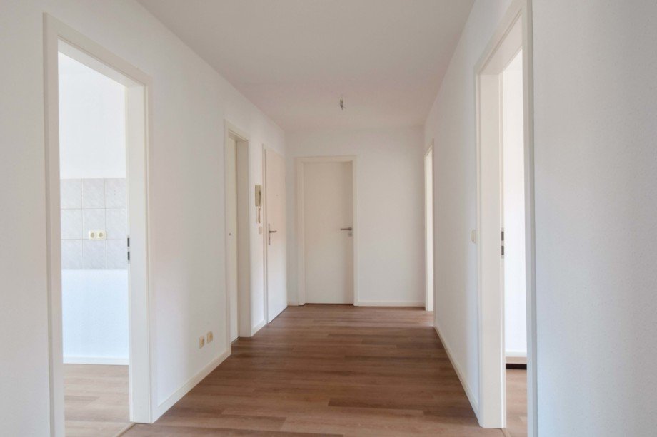 Moderner Wohnungsflur Dachgeschosswohnung Erfurt