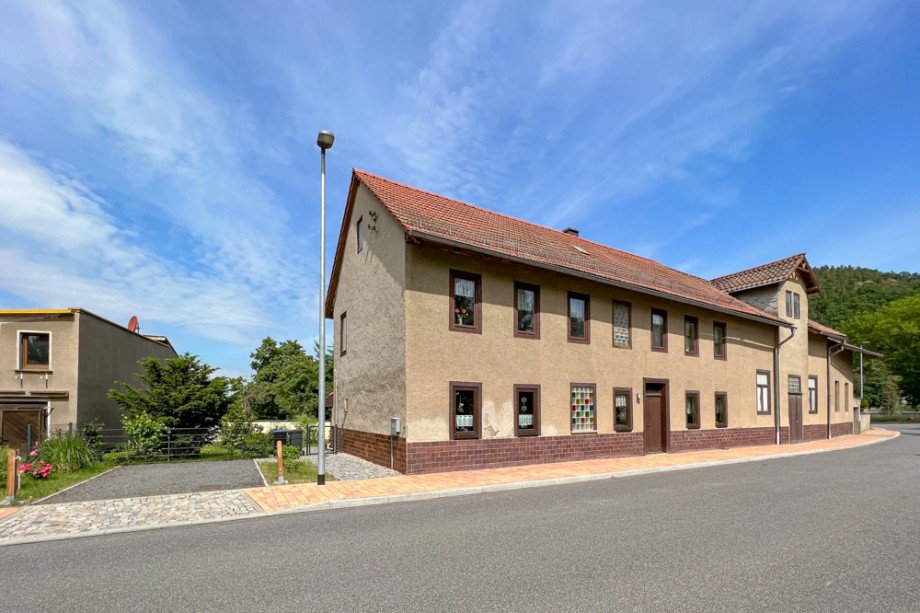 Ihr Wohngl�ck am Wasser Haus Saalfeld/Saale / Remsch�tz