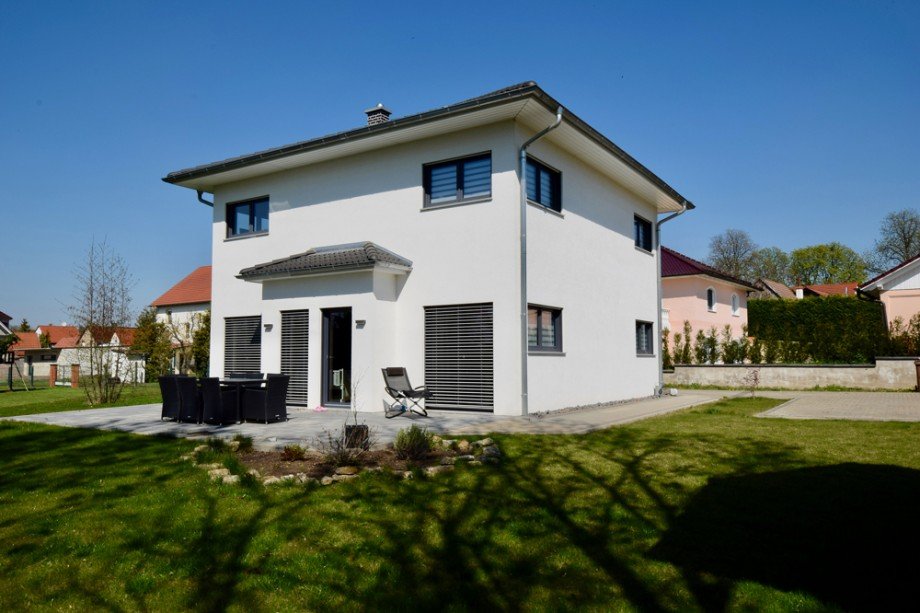 Blick zur Terrasse Einfamilienhaus Riethnordhausen