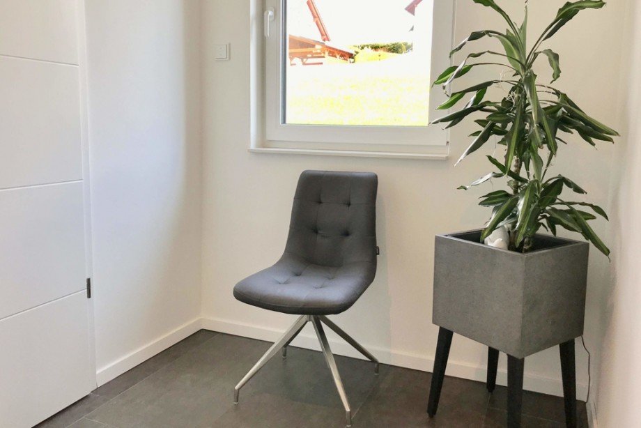 Kleiens Fenster neben dem Duschbad Einfamilienhaus Steinbach-Hallenberg/ Viernau