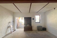 XXL - Garage in der Scheune Traditionelles Einfamilienhaus mit gro�er Scheune & h�bschem Garten