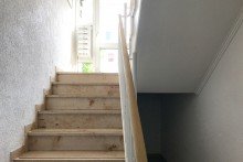Treppenaufgang vom Keller Gepflegte Zweiraumwohnung mit Balkon & Garage in Erfurt Niedernissa
