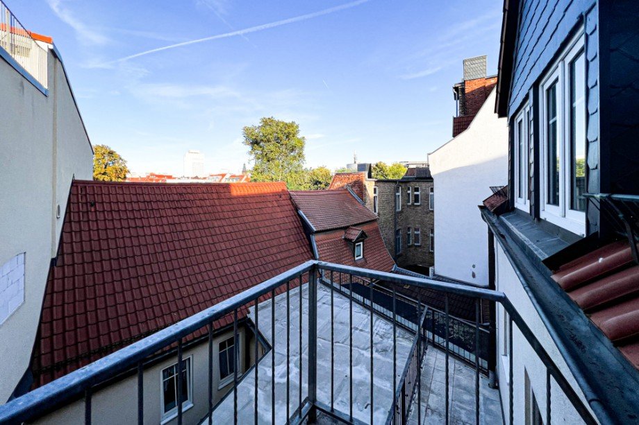 Balkon zur Hofseite Dachgeschosswohnung Erfurt