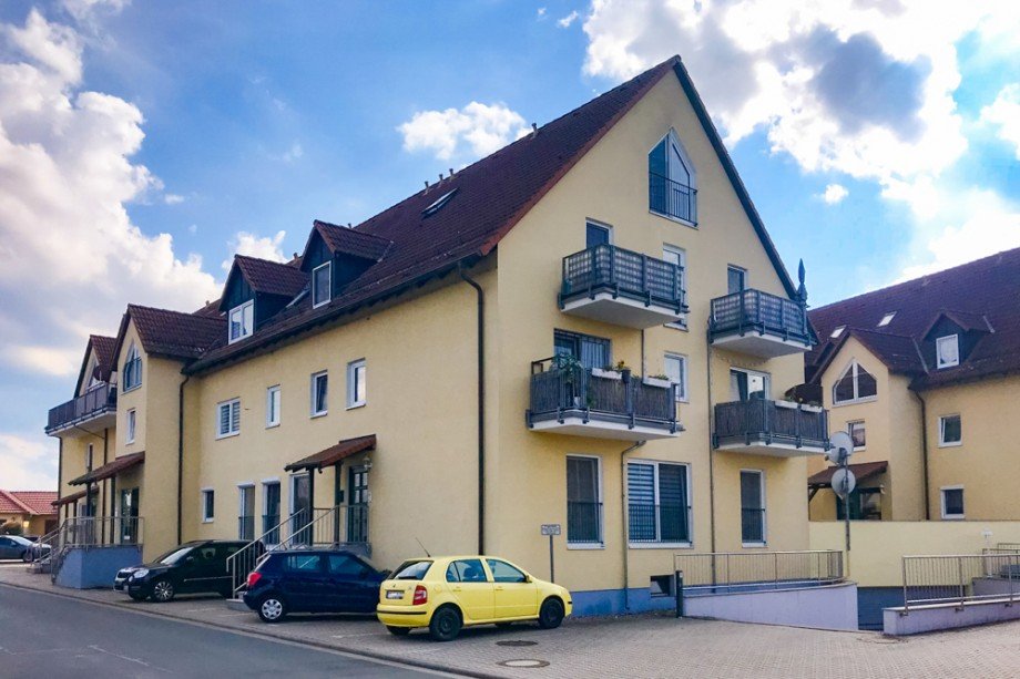 Wohnhaus mit Tiefgarage Etagenwohnung Herbsleben