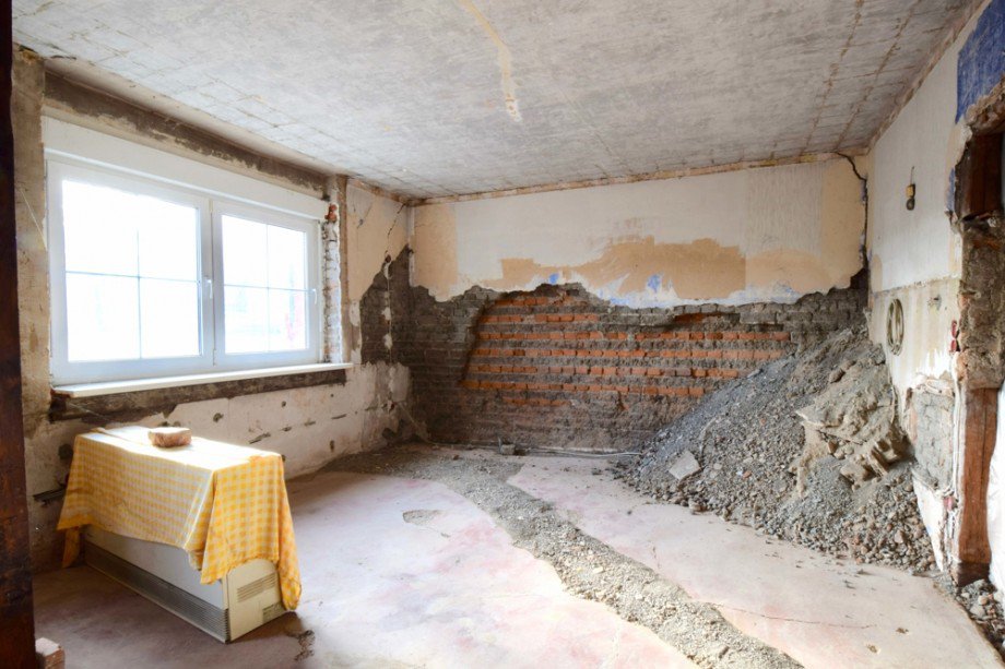 Gro�es Wohnzimmer im EG Einfamilienhaus Erfurt