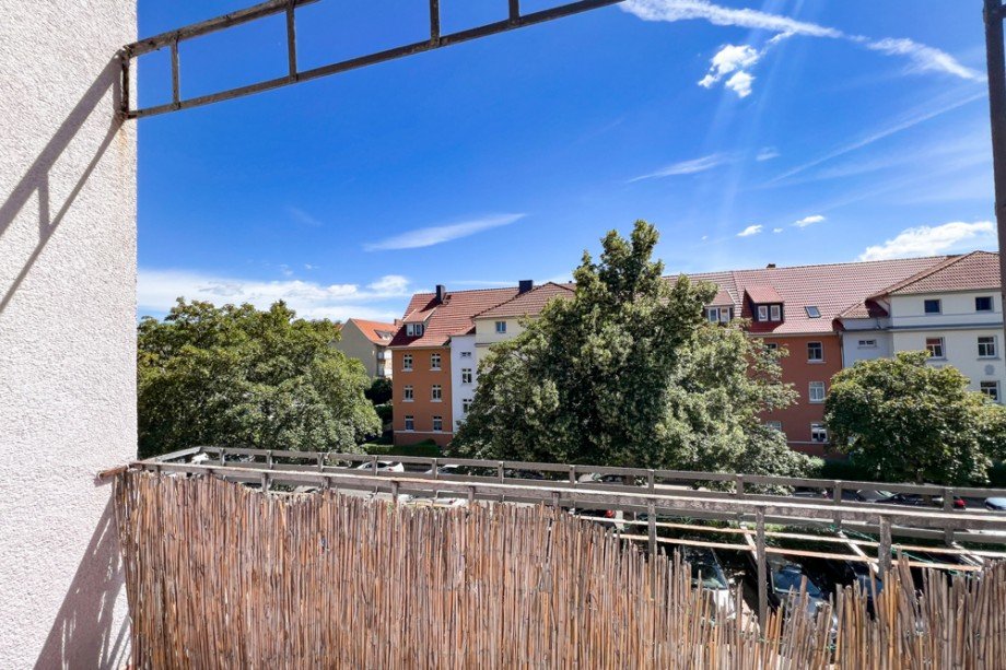 Balkon stra�enseitig Etagenwohnung Erfurt / Daberstedt