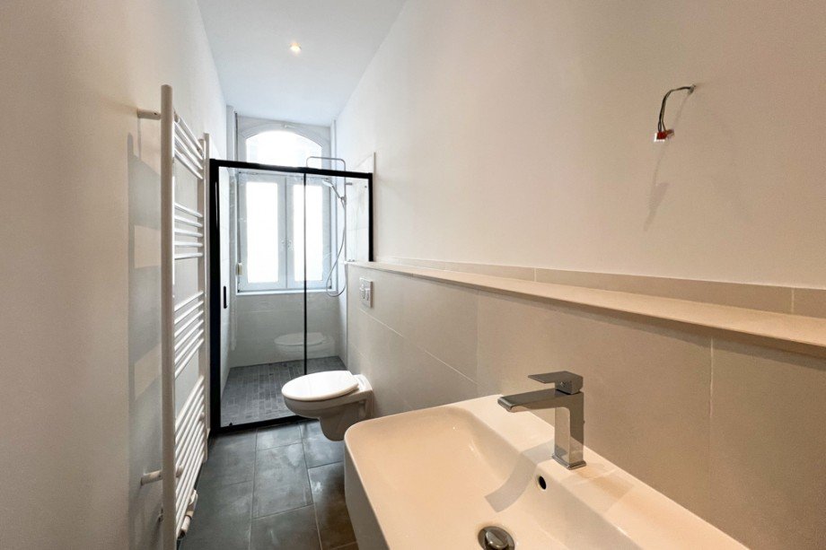 Tageslichtbad_ Erdgeschosswohnung Erfurt / L�bervorstadt