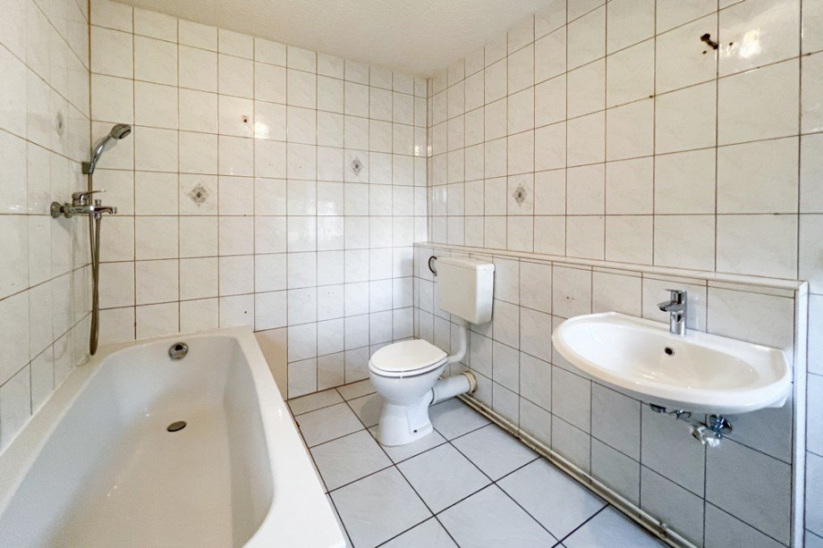 Wannenbad Maisonettewohnung Erfurt/ Vieselbach