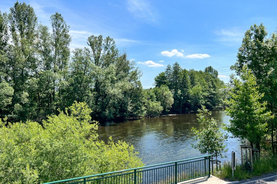 Blick vom OG auf die Saale Haus Saalfeld/Saale / Remsch�tz