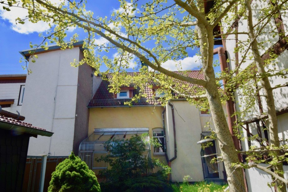 Kleines Gew�chshaus am Haus Doppelhaush�lfte Gr�fenhain/ Ohrdruf