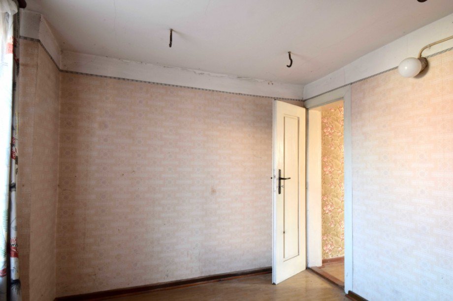 Wurstzimmer im OG Einfamilienhaus Tonna / Gr�fentonna
