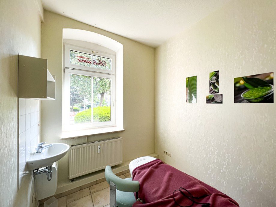Mittleres Behandlungszimmer Ladenlokal Erfurt