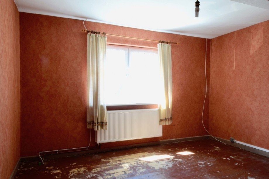 Sonne satt Doppelhaush�lfte Gr�fenhain/ Ohrdruf