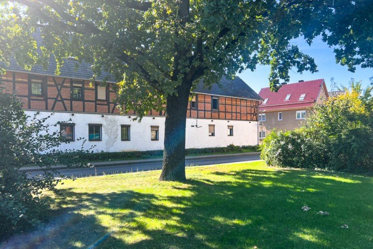 Wohnhaus in Erfurt Vieselbach Erfurt/ Vieselbach Erdgeschosswohnung 2- Zimmer- Erdgeschosswohnung in Erfurt Vieselbach