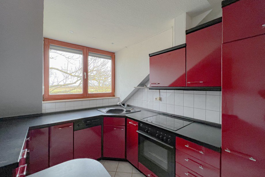 Kleine K�che mit Einbauk�che Dachgeschosswohnung Erfurt/ Gottstedt
