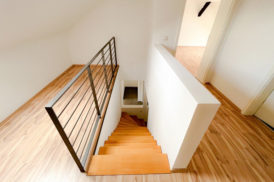 Treppe vom OG zum UG Maisonettewohnung Erfurt