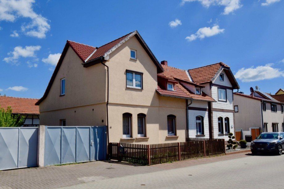 Ohrdruf Gr�fenhain Oststra�e15 Doppelhaush�lfte Gr�fenhain/ Ohrdruf
