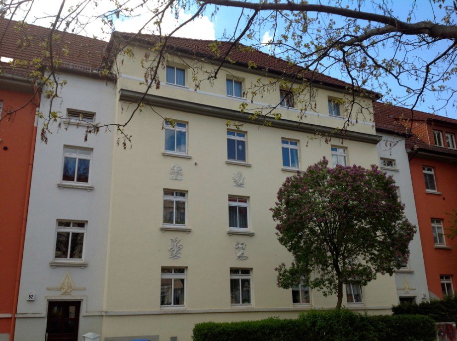 Nonenrain 52 Hauseingang Dachgeschosswohnung Erfurt