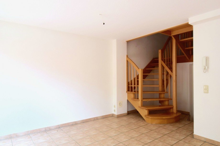 Treppe am Wohnzimmer Maisonettewohnung Erfurt