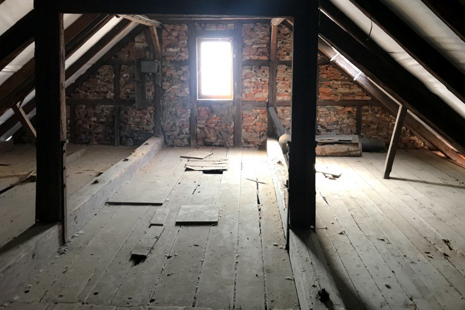 Dachboden Haus Saalfeld/Saale / Remsch�tz