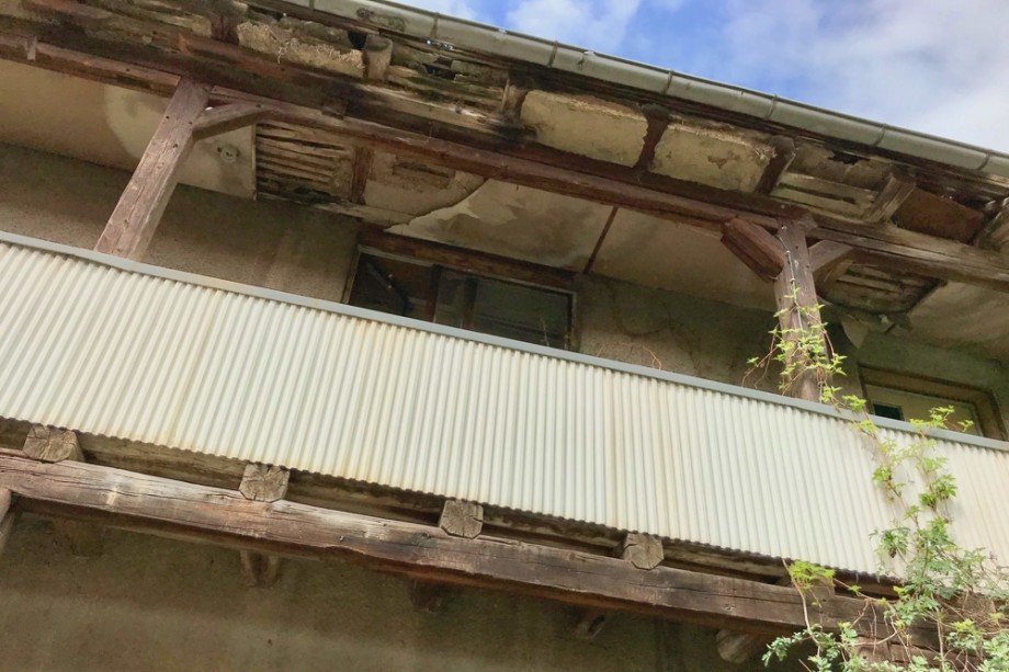 Seitenflumit Abrissgenehmigung Mehrfamilienhaus Tonna / Gr�fentonna
