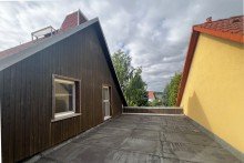 Dachfl�che Garage- perfekt f�r eine gro�e Dcahterrasse Perfektes Familiendomizil- Einfamilienhaus in Erfurt Niedernissa