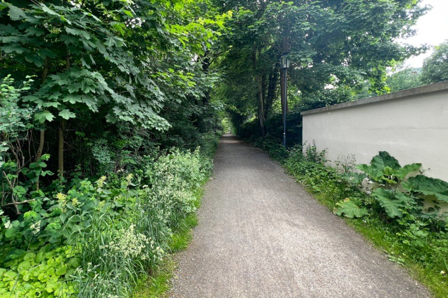Fu�weg an der Gera Erdgeschosswohnung Arnstadt