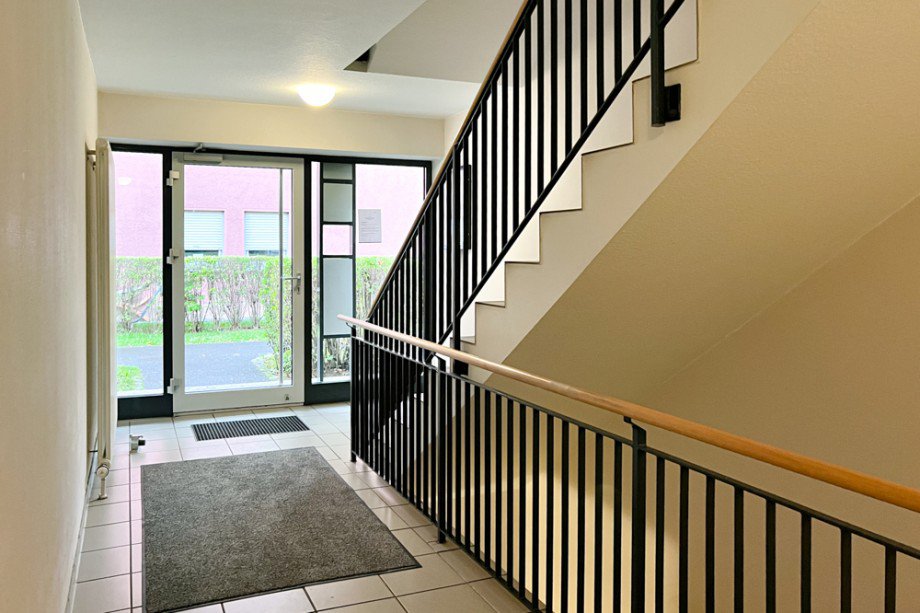 Gepflegter Hauseingangsbereich Erdgeschosswohnung Erfurt