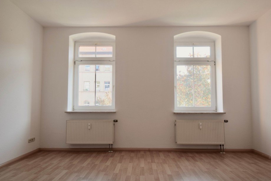 SchoWohnzimmer in WE3 Etagenwohnung Erfurt
