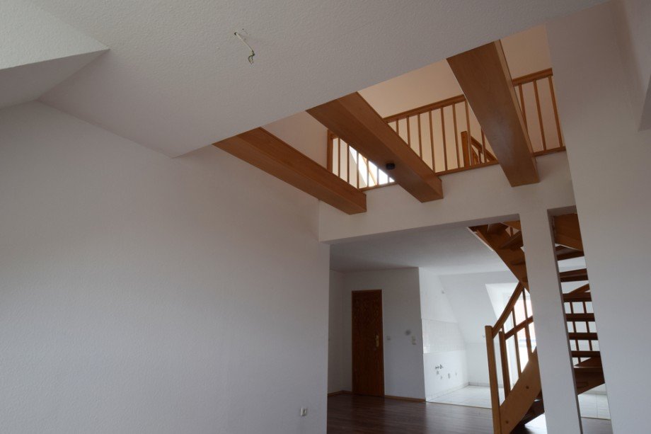 Holzbalken im Wohnbereich Dachgeschosswohnung Erfurt