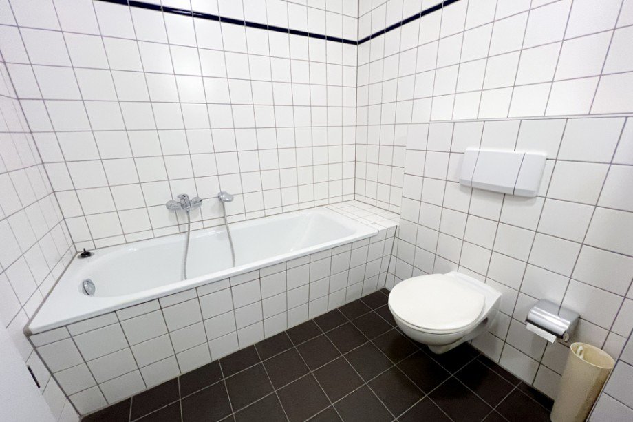 Innenliegendes Wannenbad Etagenwohnung Erfurt