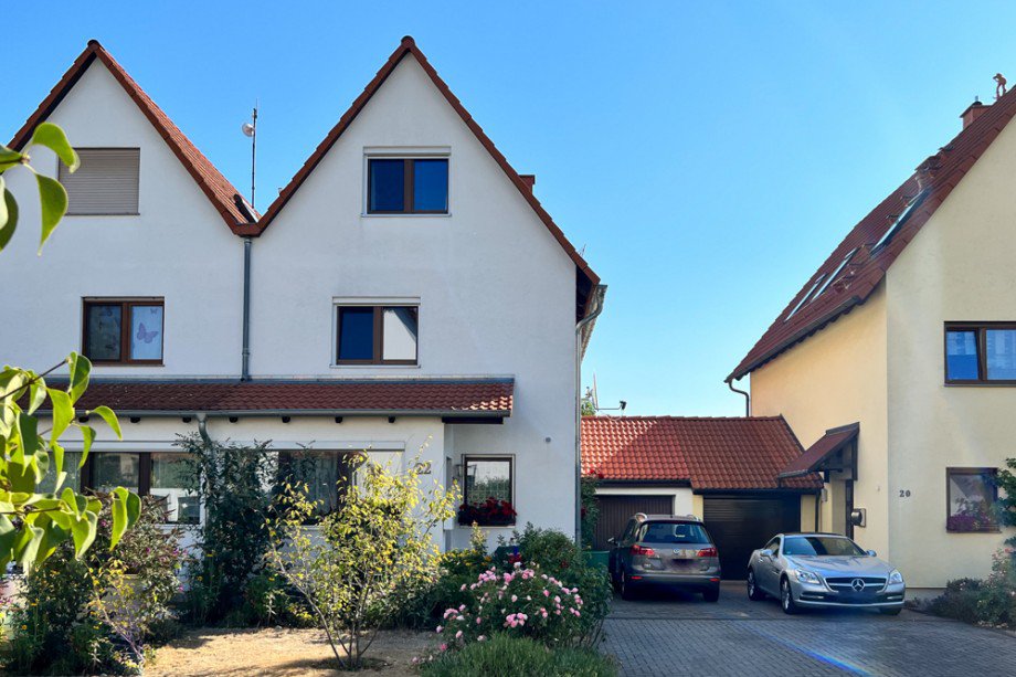 Reihenendhaus in Erfurt Gottstedt Reihenendhaus Erfurt / Gottstedt