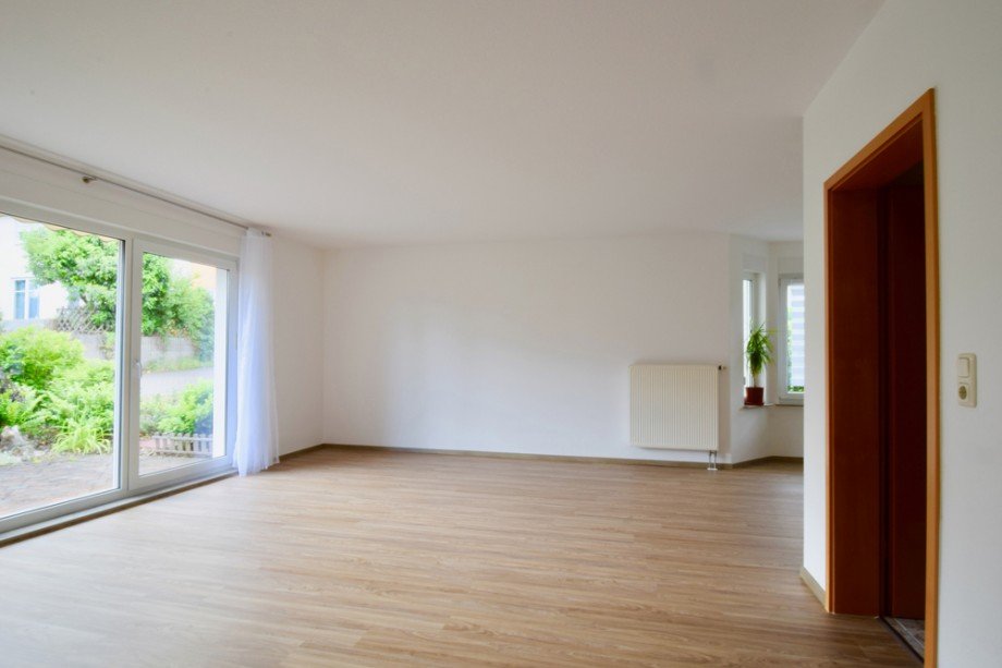 Wohnzimmer Doppelhaush�lfte Erfurt