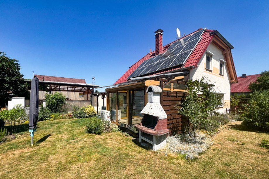 Wohnhaus mit Wintergarten und Terrasse Einfamilienhaus Herbsleben